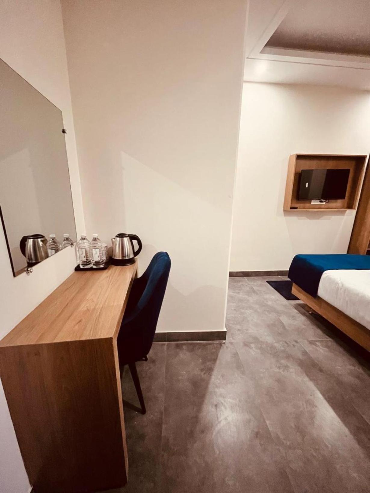 The Rise At Delhi Airport Hotel 3*